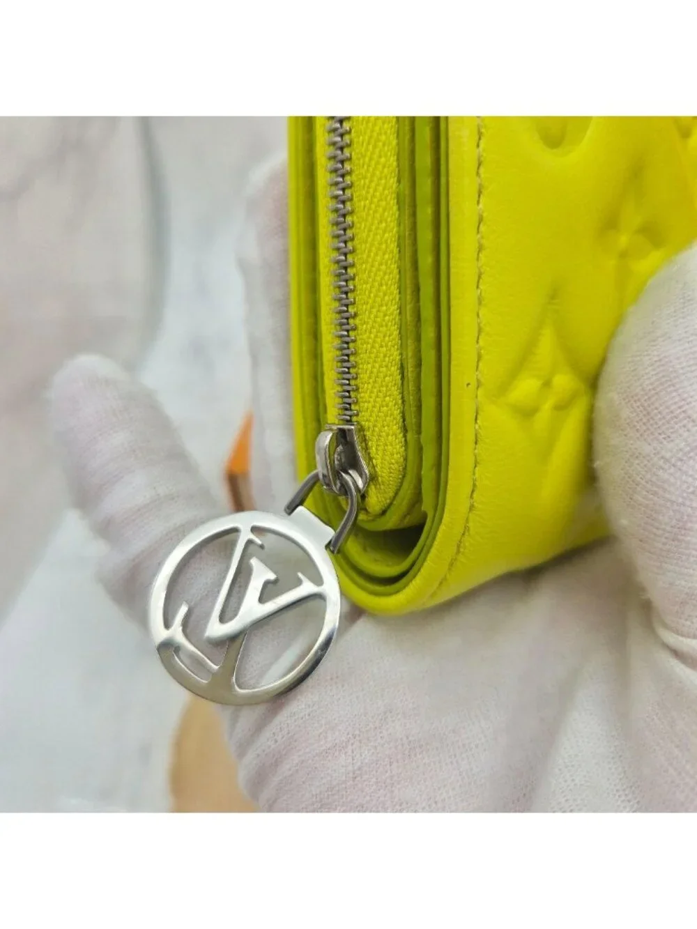 Louis Vuitton Portefeuille Lou Yellow Fold Wallet